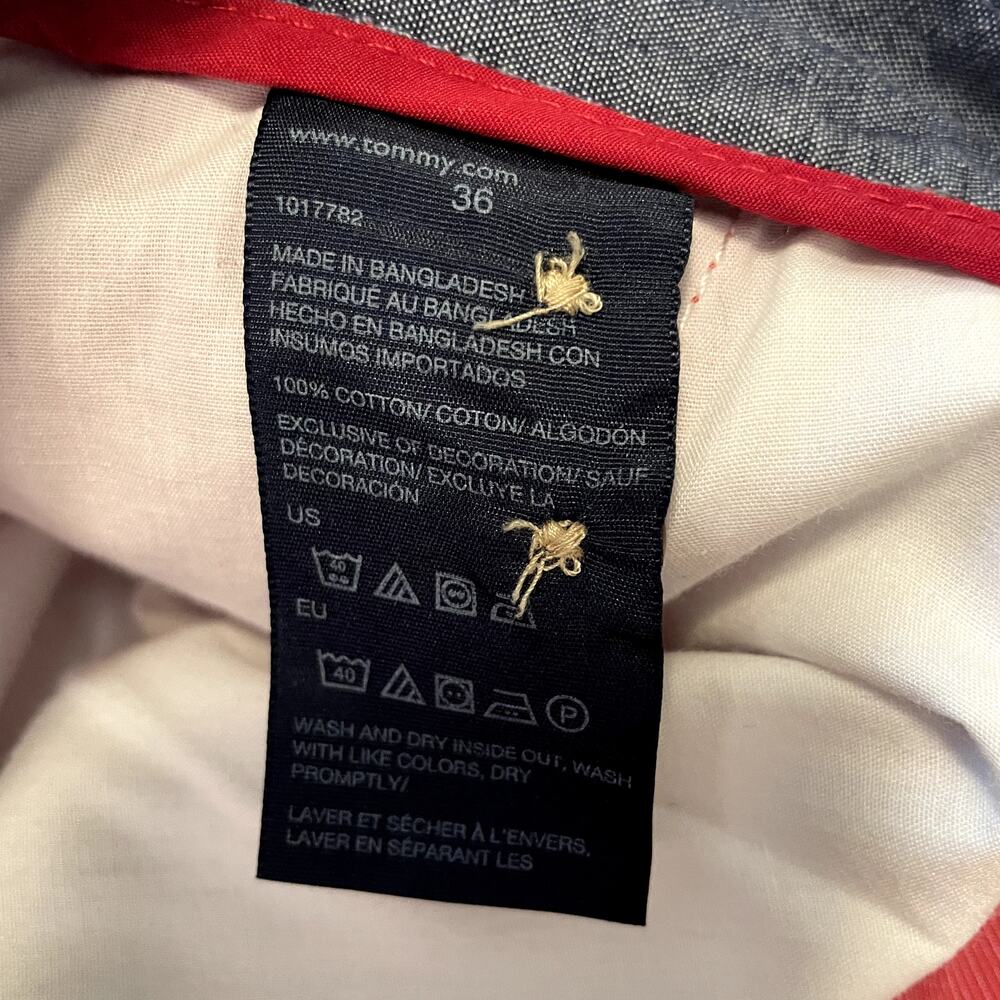 Tommy Hilfiger Red Flat Front Shorts Mens 36 - Picture 4 of 6
